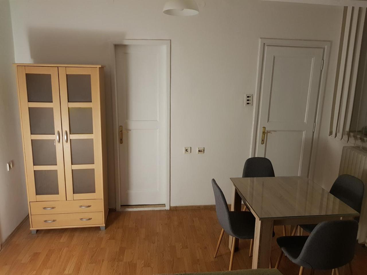 Sara Apartment Banja Luka Exteriör bild