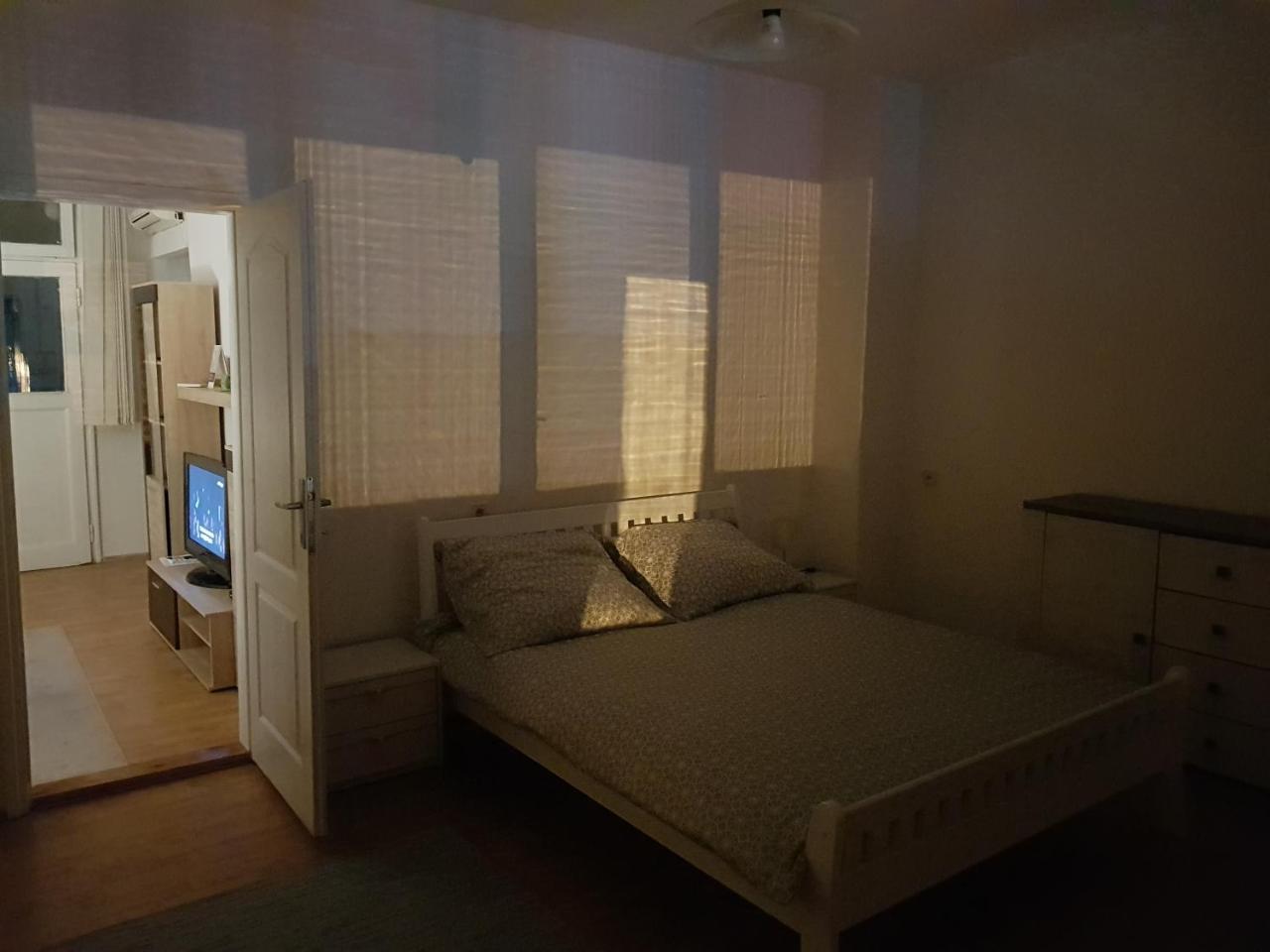 Sara Apartment Banja Luka Exteriör bild